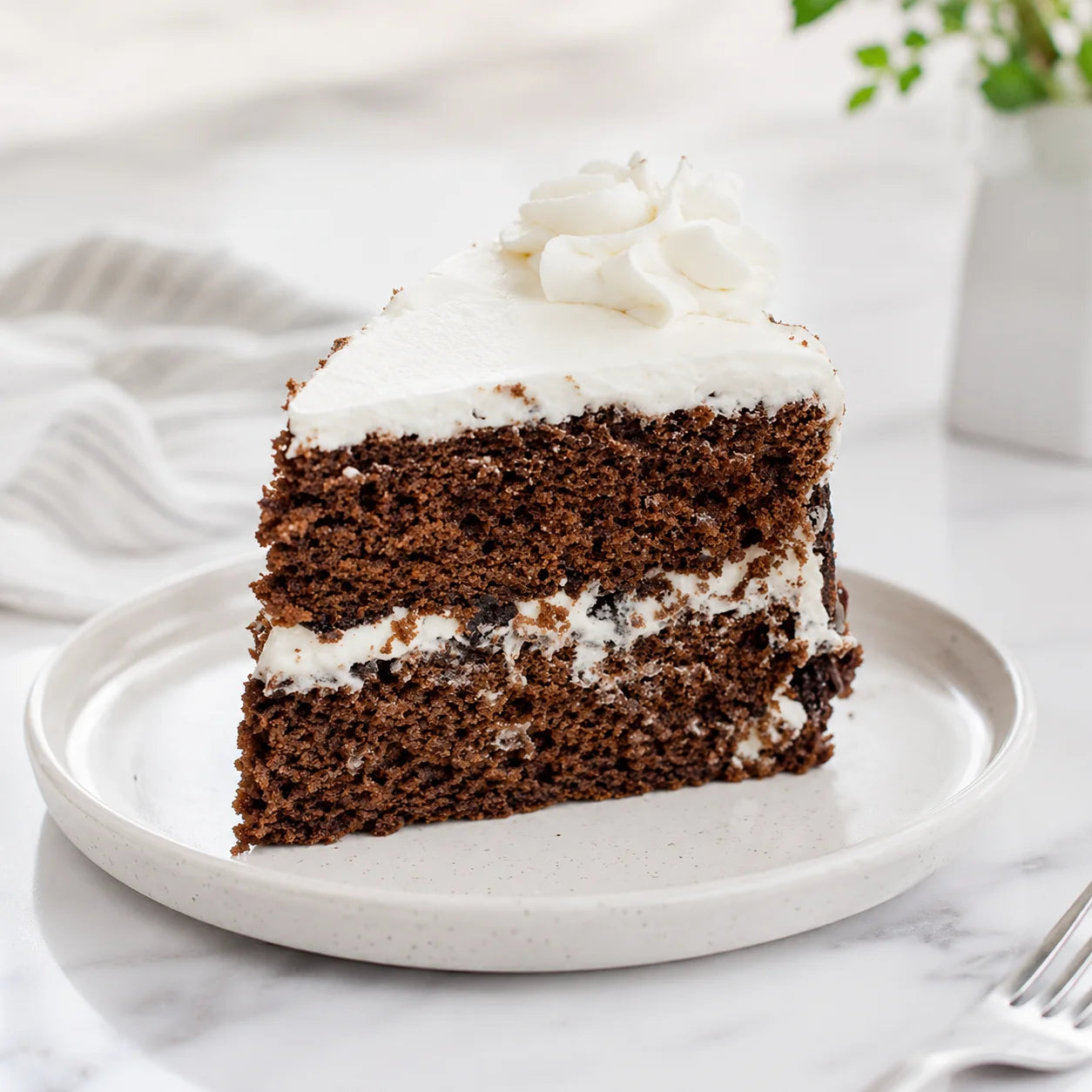 Oreo cake slice